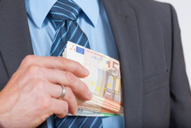 Eine Menge Geld wird eingesteckt