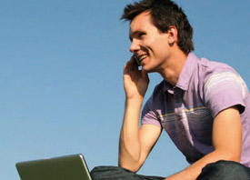 Student mit Laptop