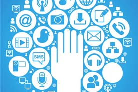Das Wort Web Marketing in der Mitte von dem, mit Pfeilen gekennzeichnet, verschiedene Schlagwörter (social networks, community content, microblog, referal marketing, pay per dick, mobile solution, SEO und email marketing) wegführen