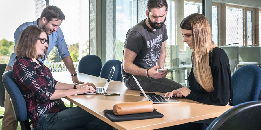 Studierende lernen gemeinsam