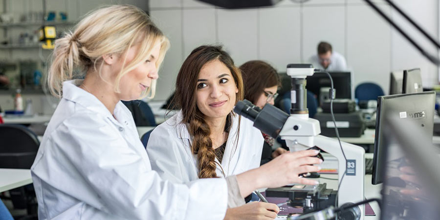 Studentinnen forschen