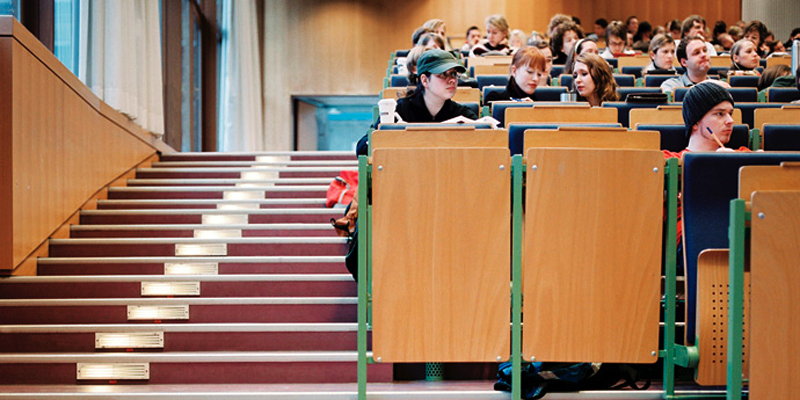 Leuphana Uni Lüneburg - 96 Studiengänge - Studis Online