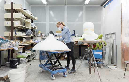 Arbeiten in einer Werkstatt an der Kunstakademie Münster