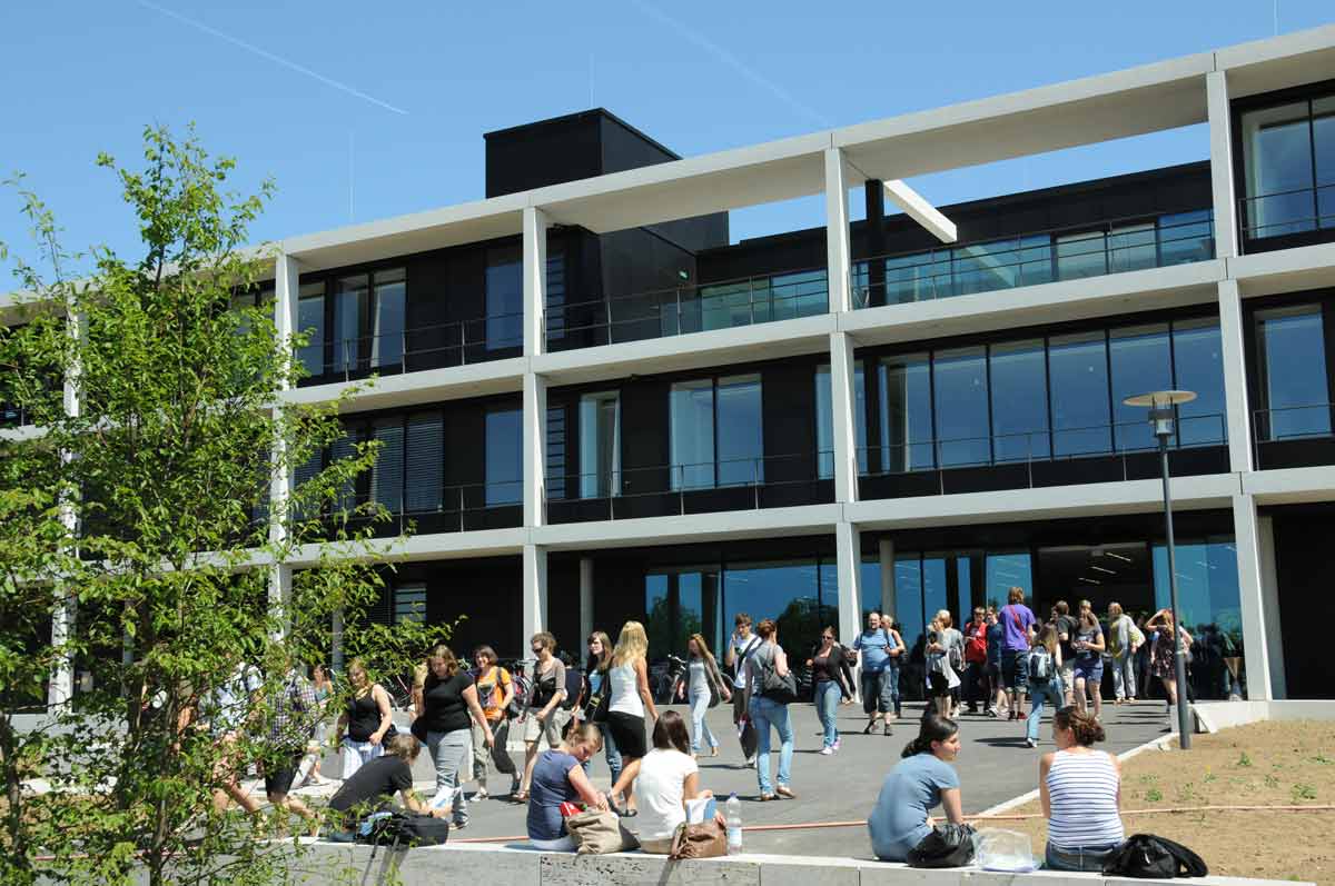 Zentrales Hörsaal- und Seminargebäude