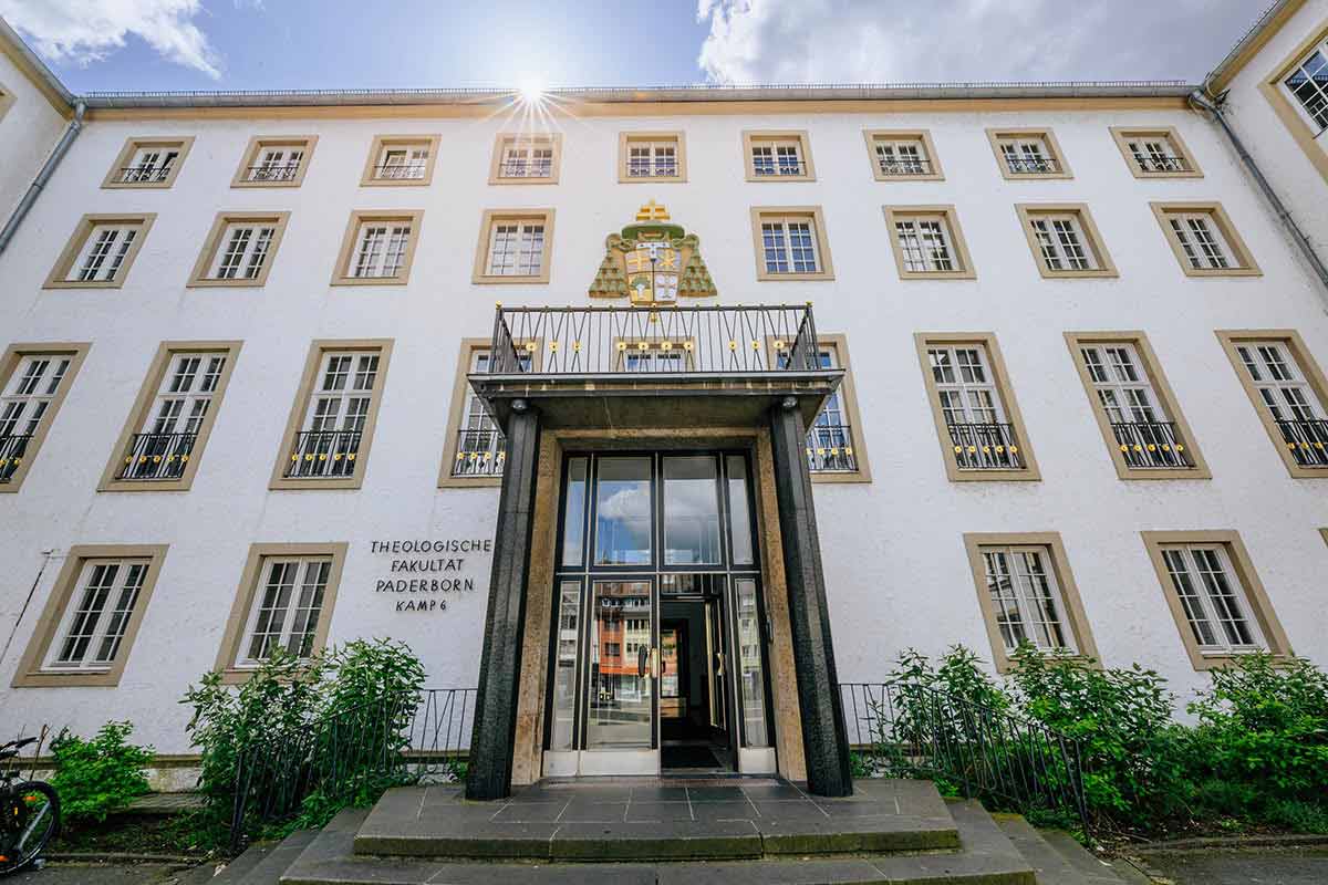 Das Gebäude der Theologischen Fakultät Paderborn.
