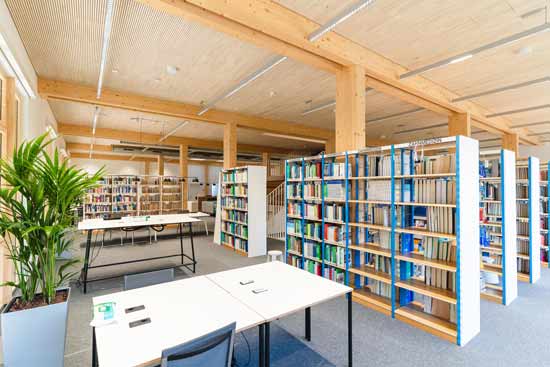 Die Bibliothek in der Universität Witten/Herdecke