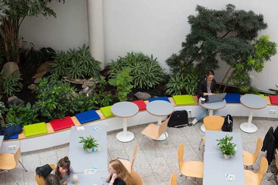 Cafeteria der Universität Witten/Herdecke