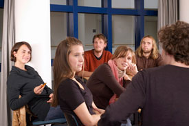 StudentInne in Seminarraum