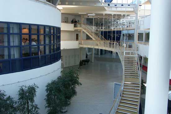 Innenansicht der Universität Witten/Herdecke