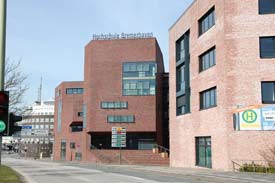Straßenansicht der Hochschule Bremerhaven