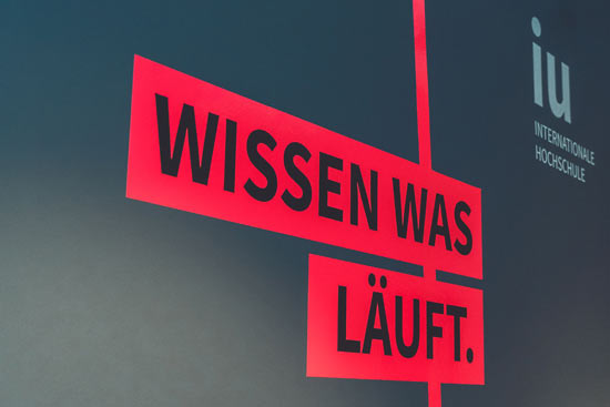 Text: Wissen was läuft.