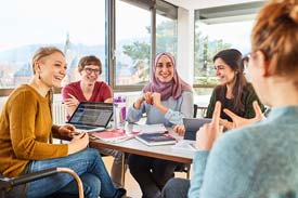 Studierende an der Katholischen Hochschule Freiburg