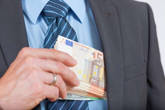 Eine Menge Geld wird eingesteckt